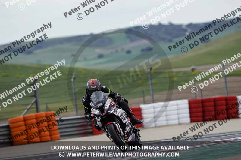 cadwell no limits trackday;cadwell park;cadwell park photographs;cadwell trackday photographs;enduro digital images;event digital images;eventdigitalimages;navarra;no limits trackdays;peter wileman photography;racing digital images;trackday digital images;trackday photos